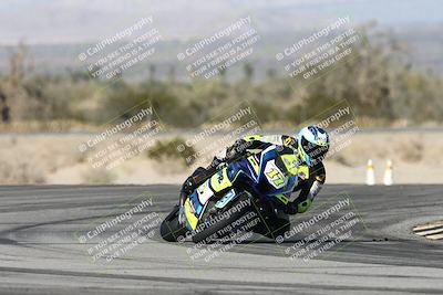 media/Dec-06-2025-CVMA (Sat) [[4a896cc04c]]/Race 4-Formula Middleweight/